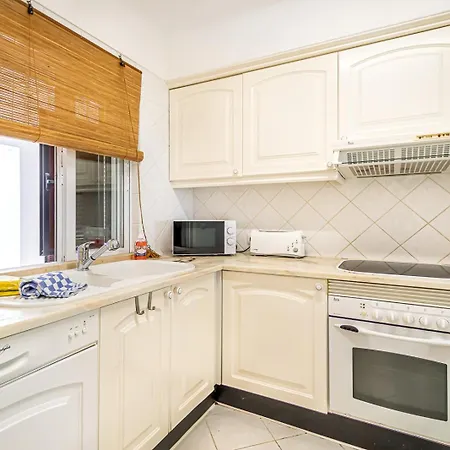 Beguest Balaia 137 Διαμέρισμα *