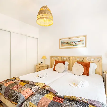 Beguest Balaia 137 Албуфейра